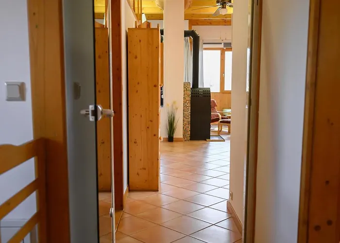 Essence Apartment *